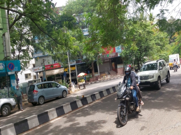 550sft commercial shop for rent in jayangar